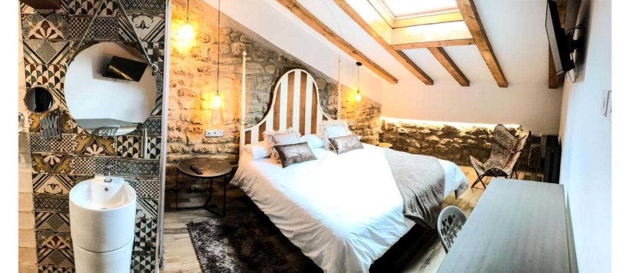 La Casona De Alutiz & Bodega Guest House Samaniego Bagian luar foto